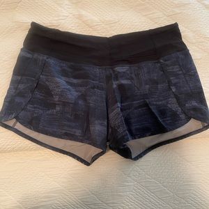 Lululemon “Speed Up Low-Rise Lined Short”